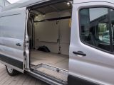 Ford Transit bei Gebrauchtwagen.expert - Abbildung (12 / 14) Ford Transit bei Gebrauchtwagen.expert - Abbildung (12 / 14)