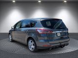 Ford S-Max bei Gebrauchtwagen.expert - Abbildung (3 / 15) Ford S-Max bei Gebrauchtwagen.expert - Abbildung (3 / 15)
