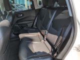 Jeep Compass bei Gebrauchtwagen.expert - Abbildung (12 / 15) Jeep Compass bei Gebrauchtwagen.expert - Abbildung (12 / 15)