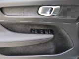 Volvo XC40 bei Gebrauchtwagen.expert - Abbildung (9 / 15)
