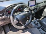 Ford Focus bei Gebrauchtwagen.expert - Abbildung (11 / 15)