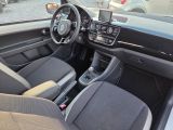 VW Up bei Gebrauchtwagen.expert - Abbildung (12 / 15) VW Up bei Gebrauchtwagen.expert - Abbildung (12 / 15)