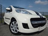Peugeot 107 bei Gebrauchtwagen.expert - Abbildung (6 / 15) Peugeot 107 bei Gebrauchtwagen.expert - Abbildung (6 / 15)