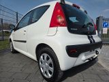 Peugeot 107 bei Gebrauchtwagen.expert - Abbildung (3 / 15) Peugeot 107 bei Gebrauchtwagen.expert - Abbildung (3 / 15)
