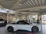BMW i8 bei Gebrauchtwagen.expert - Abbildung (2 / 12) BMW i8 bei Gebrauchtwagen.expert - Abbildung (2 / 12)