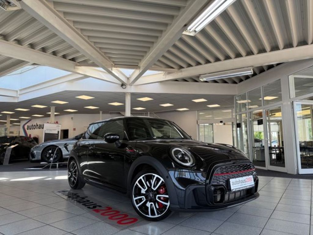 Mini John Cooper Works bei Gebrauchtwagen.expert - Hauptabbildung Mini John Cooper Works bei Gebrauchtwagen.expert - Hauptabbildung
