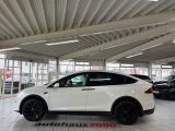 Tesla Model X bei Gebrauchtwagen.expert - Abbildung (5 / 12)