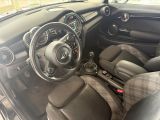 Mini Cooper S bei Gebrauchtwagen.expert - Abbildung (6 / 9) Mini Cooper S bei Gebrauchtwagen.expert - Abbildung (6 / 9)