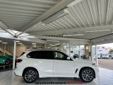 BMW X5 bei Gebrauchtwagen.expert - Abbildung (2 / 8) BMW X5 bei Gebrauchtwagen.expert - Abbildung (2 / 8)