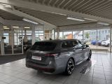 VW Passat bei Gebrauchtwagen.expert - Abbildung (3 / 9) VW Passat bei Gebrauchtwagen.expert - Abbildung (3 / 9)