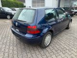 VW Golf bei Gebrauchtwagen.expert - Abbildung (4 / 11)