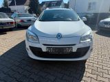Renault Megane III bei Gebrauchtwagen.expert - Abbildung (2 / 11)