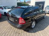 Mercedes-Benz C-Klasse bei Gebrauchtwagen.expert - Abbildung (4 / 11)