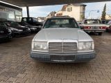 Mercedes-Benz E 260 bei Gebrauchtwagen.expert - Abbildung (2 / 11)