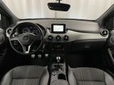 Mercedes-Benz B 200 BlueEfficiency bei Gebrauchtwagen.expert - Abbildung (12 / 15)