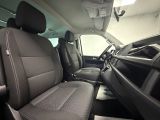 VW T6 Multivan bei Gebrauchtwagen.expert - Abbildung (10 / 15) VW T6 Multivan bei Gebrauchtwagen.expert - Abbildung (10 / 15)