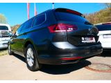 VW Passat bei Gebrauchtwagen.expert - Abbildung (12 / 15) VW Passat bei Gebrauchtwagen.expert - Abbildung (12 / 15)