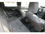 Jeep Renegade bei Gebrauchtwagen.expert - Abbildung (14 / 15) Jeep Renegade bei Gebrauchtwagen.expert - Abbildung (14 / 15)