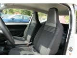 VW Up bei Gebrauchtwagen.expert - Abbildung (6 / 11) VW Up bei Gebrauchtwagen.expert - Abbildung (6 / 11)