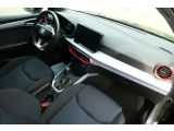Seat Arona bei Gebrauchtwagen.expert - Abbildung (12 / 15) Seat Arona bei Gebrauchtwagen.expert - Abbildung (12 / 15)