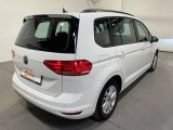 VW Touran bei Gebrauchtwagen.expert - Abbildung (3 / 15) VW Touran bei Gebrauchtwagen.expert - Abbildung (3 / 15)