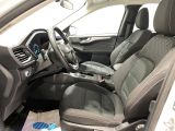 Ford Kuga bei Gebrauchtwagen.expert - Abbildung (5 / 15) Ford Kuga bei Gebrauchtwagen.expert - Abbildung (5 / 15)