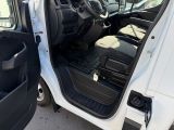 Nissan NV400 bei Gebrauchtwagen.expert - Abbildung (13 / 15) Nissan NV400 bei Gebrauchtwagen.expert - Abbildung (13 / 15)