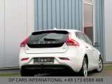 Volvo V40 bei Gebrauchtwagen.expert - Abbildung (9 / 15)