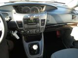 Ssangyong Rodius bei Gebrauchtwagen.expert - Abbildung (12 / 15)