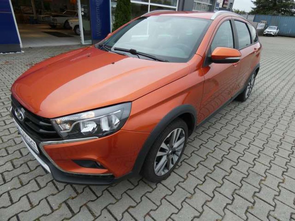 Lada Vesta bei Gebrauchtwagen.expert - Hauptabbildung Lada Vesta bei Gebrauchtwagen.expert - Hauptabbildung