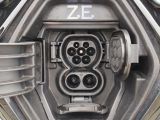 Renault Zoe bei Gebrauchtwagen.expert - Abbildung (14 / 15)