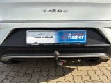 VW T-Roc bei Gebrauchtwagen.expert - Abbildung (11 / 15) VW T-Roc bei Gebrauchtwagen.expert - Abbildung (11 / 15)