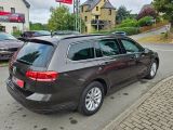 VW Passat bei Gebrauchtwagen.expert - Abbildung (6 / 15)