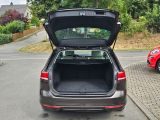 VW Passat bei Gebrauchtwagen.expert - Abbildung (9 / 15)