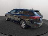 Ford Focus bei Gebrauchtwagen.expert - Abbildung (4 / 9)