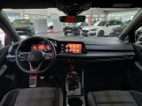 VW Golf GTI bei Gebrauchtwagen.expert - Abbildung (10 / 15) VW Golf GTI bei Gebrauchtwagen.expert - Abbildung (10 / 15)
