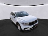 VW Tiguan bei Gebrauchtwagen.expert - Abbildung (4 / 15)