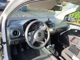 VW Up bei Gebrauchtwagen.expert - Abbildung (8 / 14) VW Up bei Gebrauchtwagen.expert - Abbildung (8 / 14)