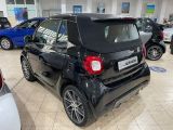 Smart smart fortwo bei Gebrauchtwagen.expert - Abbildung (7 / 10)