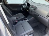VW Golf Plus bei Gebrauchtwagen.expert - Abbildung (13 / 15)