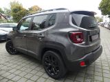 Jeep Renegade bei Gebrauchtwagen.expert - Abbildung (4 / 10) Jeep Renegade bei Gebrauchtwagen.expert - Abbildung (4 / 10)
