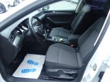 VW Passat bei Gebrauchtwagen.expert - Abbildung (5 / 10) VW Passat bei Gebrauchtwagen.expert - Abbildung (5 / 10)