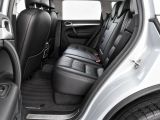 Porsche Cayenne bei Gebrauchtwagen.expert - Abbildung (11 / 13) Porsche Cayenne bei Gebrauchtwagen.expert - Abbildung (11 / 13)