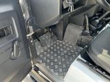 Land Rover 110 bei Gebrauchtwagen.expert - Abbildung (12 / 15)