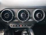 Audi Audi TT bei Gebrauchtwagen.expert - Abbildung (8 / 15) Audi Audi TT bei Gebrauchtwagen.expert - Abbildung (8 / 15)