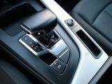 Audi A4 bei Gebrauchtwagen.expert - Abbildung (14 / 15) Audi A4 bei Gebrauchtwagen.expert - Abbildung (14 / 15)