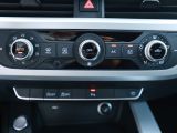 Audi A4 bei Gebrauchtwagen.expert - Abbildung (13 / 15) Audi A4 bei Gebrauchtwagen.expert - Abbildung (13 / 15)