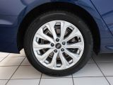 Audi A4 bei Gebrauchtwagen.expert - Abbildung (5 / 15) Audi A4 bei Gebrauchtwagen.expert - Abbildung (5 / 15)