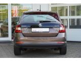 Skoda Rapid bei Gebrauchtwagen.expert - Abbildung (5 / 15)