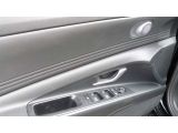 Hyundai Elantra bei Gebrauchtwagen.expert - Abbildung (9 / 15)
